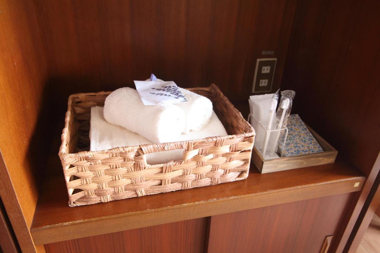 Guest House Futaba Osaka Bagian luar foto